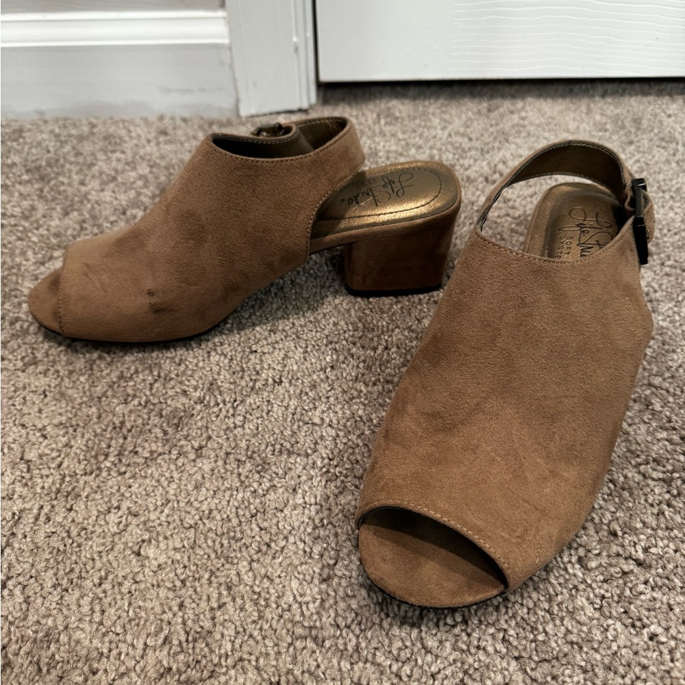 Life Stride Peep-Toe Heels